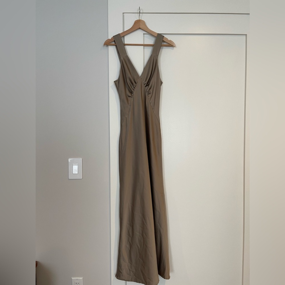 House of Harlow 1960 maxi satin gown
